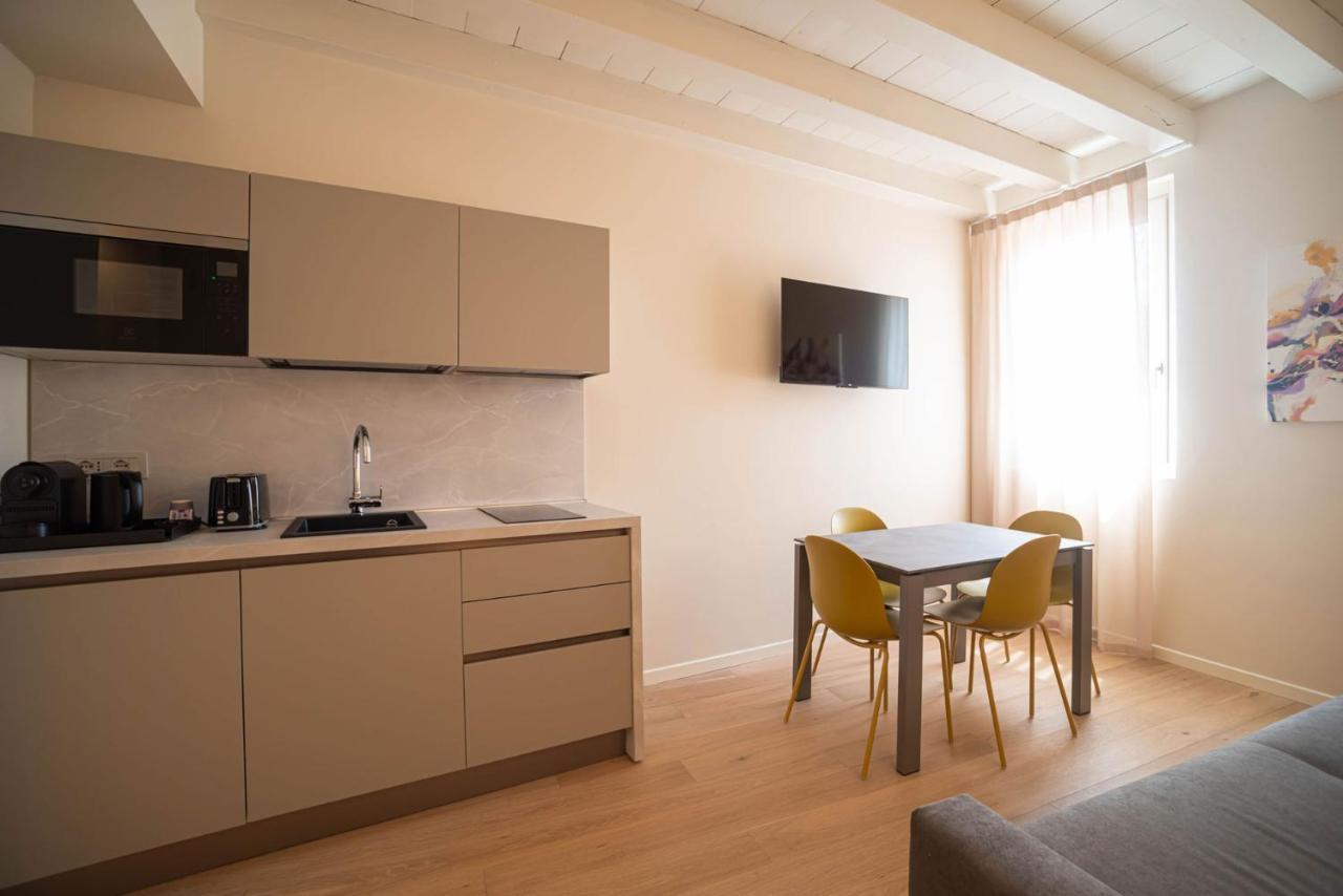 Calcirelli Suites Verona Esterno foto