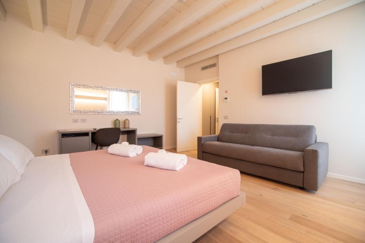 Calcirelli Suites Verona Esterno foto