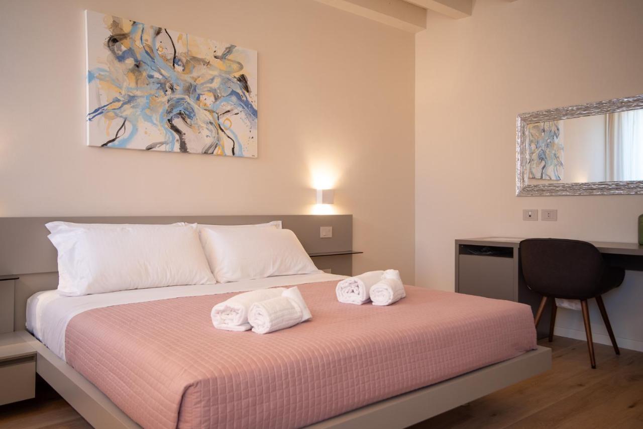 Calcirelli Suites Verona Esterno foto