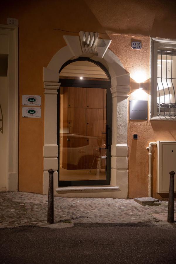 Calcirelli Suites Verona Esterno foto